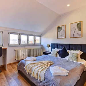Apartmán Beautiful Dlouhá, Praha