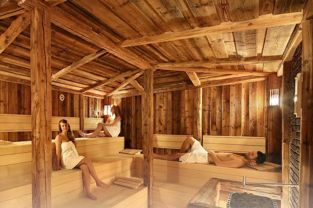 Absolutum Wellness Hotel Prague